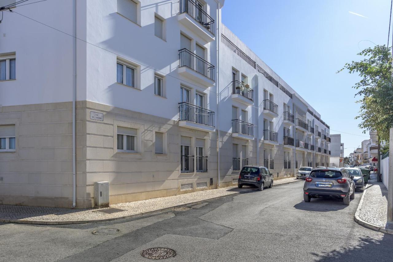 FLH Vila Real Santo António Flat with Pool Vila Real de Santo António Exterior foto